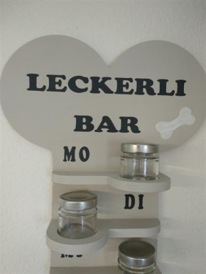 Große Leckerli-Bar